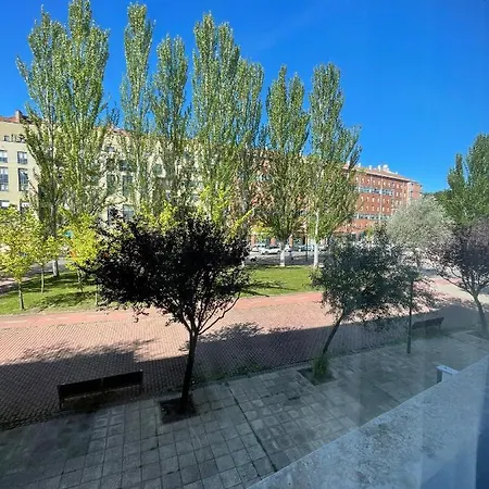 Santiago 2 2*