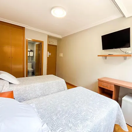 Albergue Santiago 2