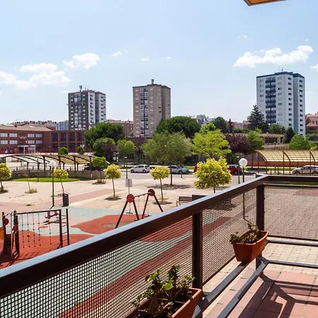 Albergue Santiago 2 Burgo