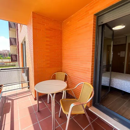 Albergue Santiago 2 *