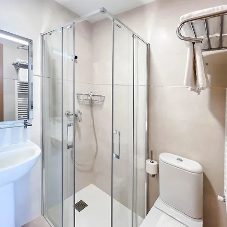 Albergue Santiago 2