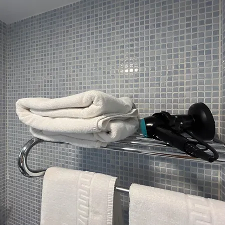 Albergue Santiago 2 *