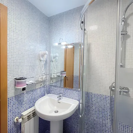 Albergue Santiago 2