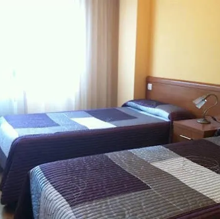 Santiago 2 *